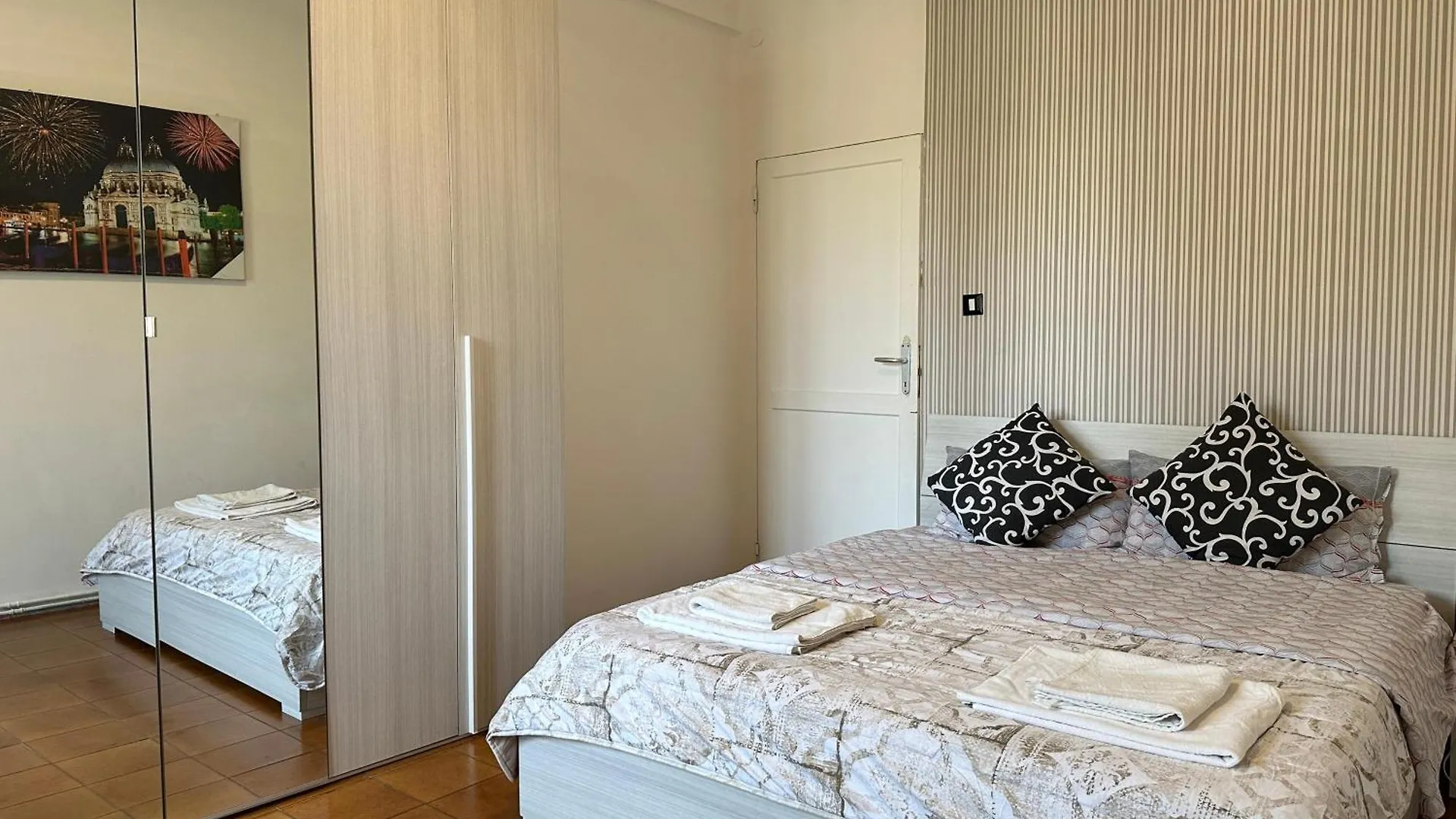 Good Morning Venice Apartment